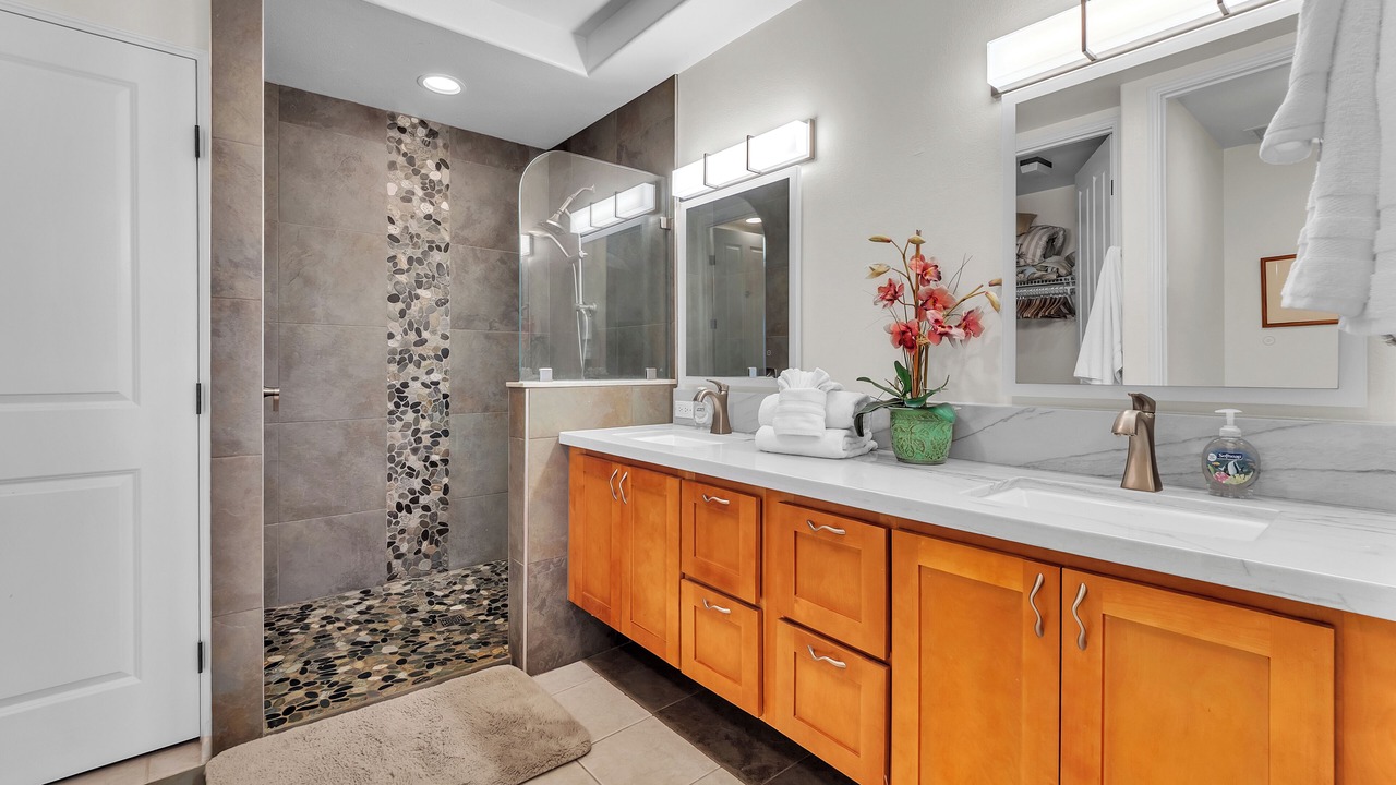 Photo of Bathroom in Waikoloa