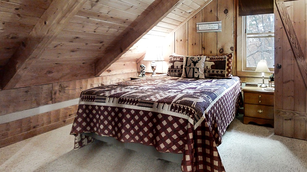 Photo of Bedroom in Smoky Mountains