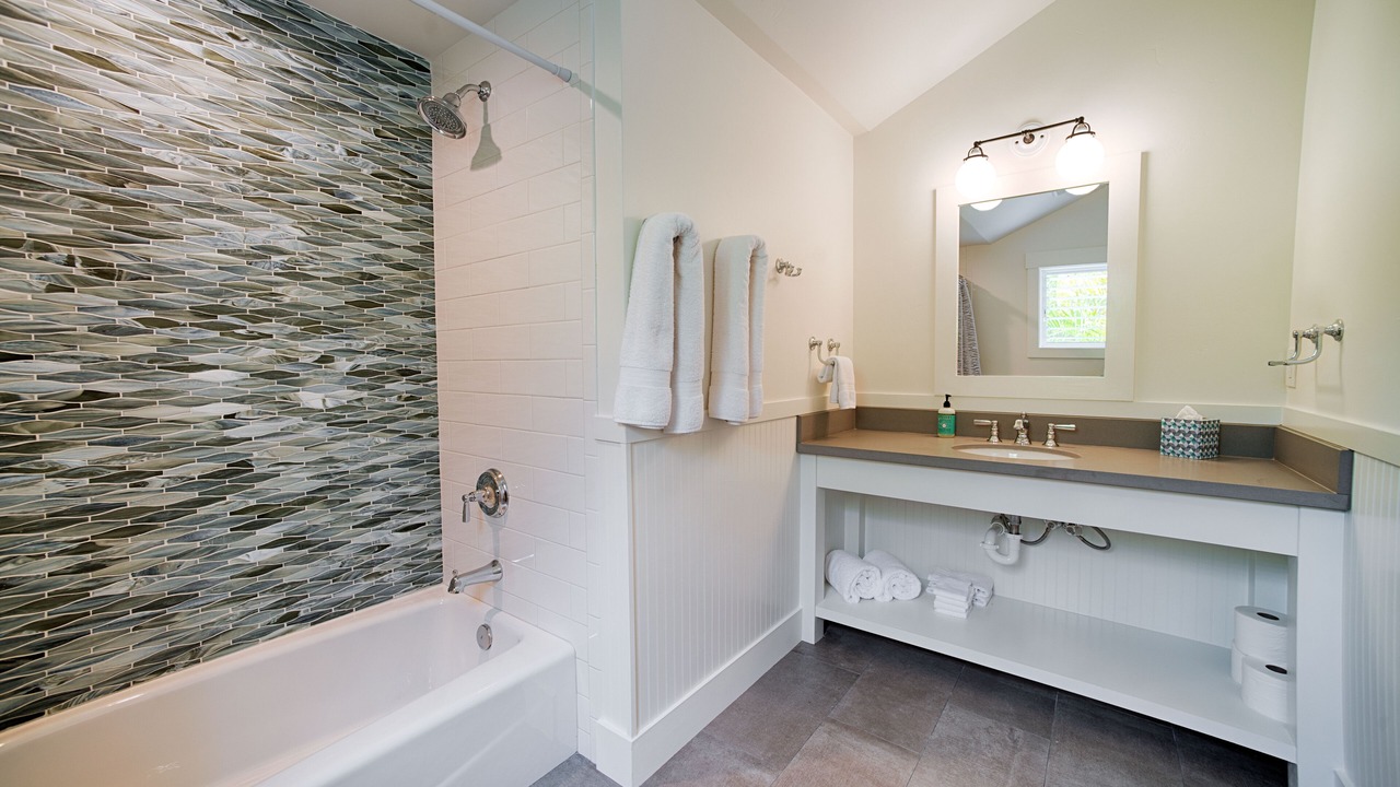 Photo of Bathroom in Hanalei