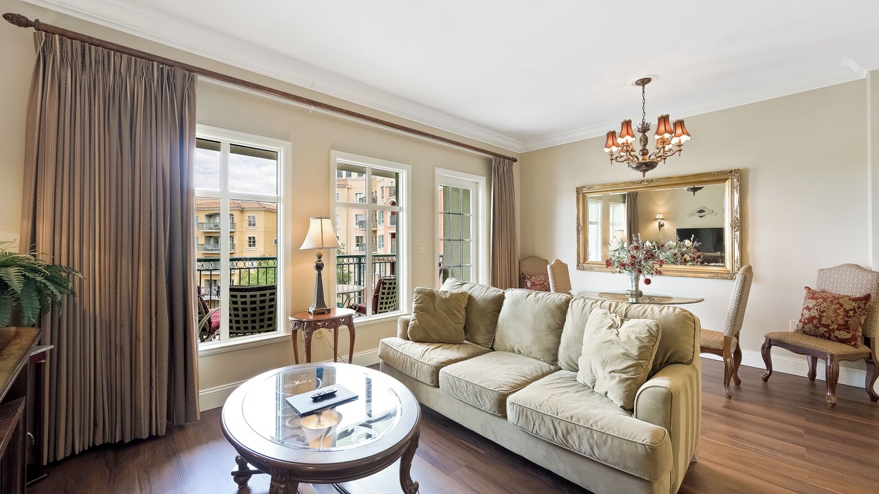 Photo of Livingroom in Lake Las Vegas