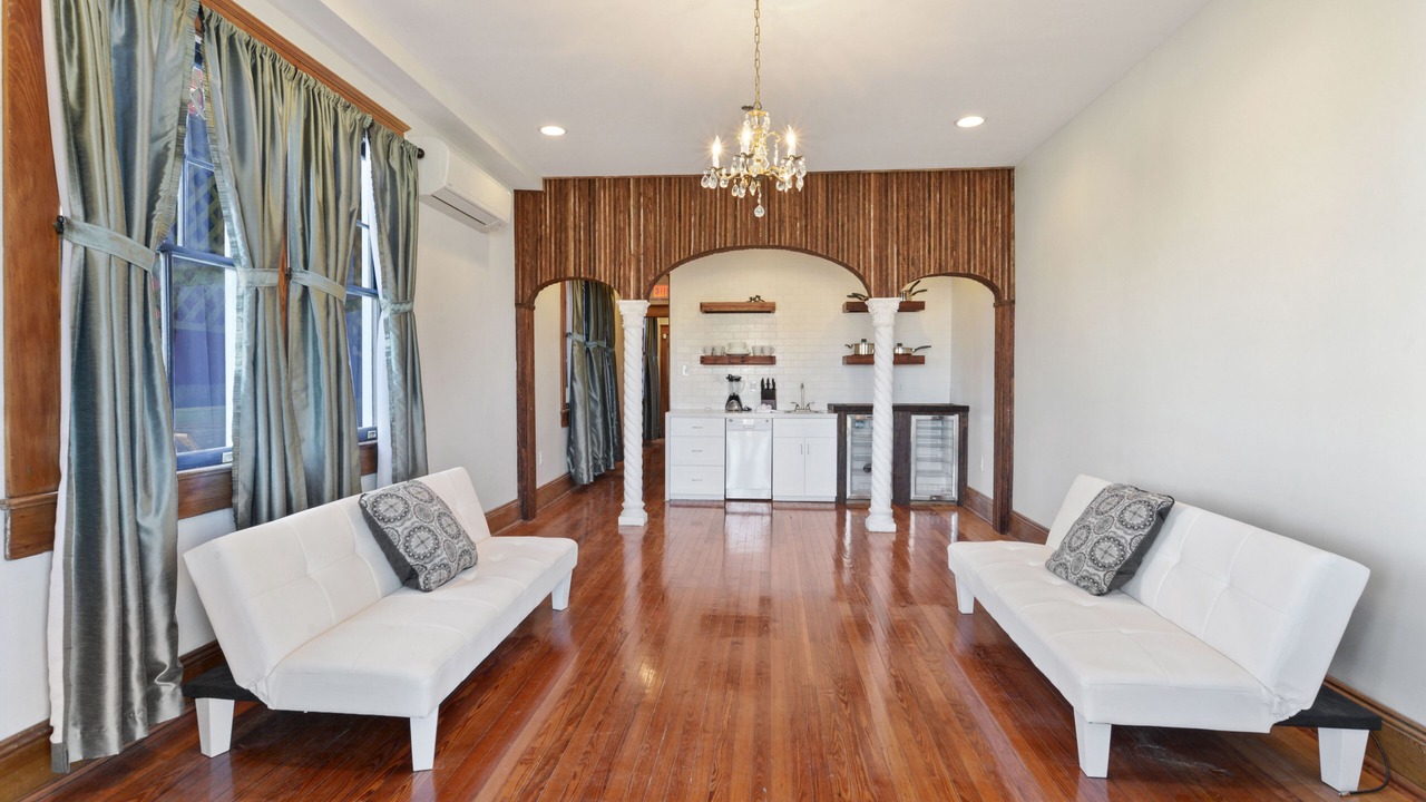 Photo of Livingroom in Faubourg Marigny