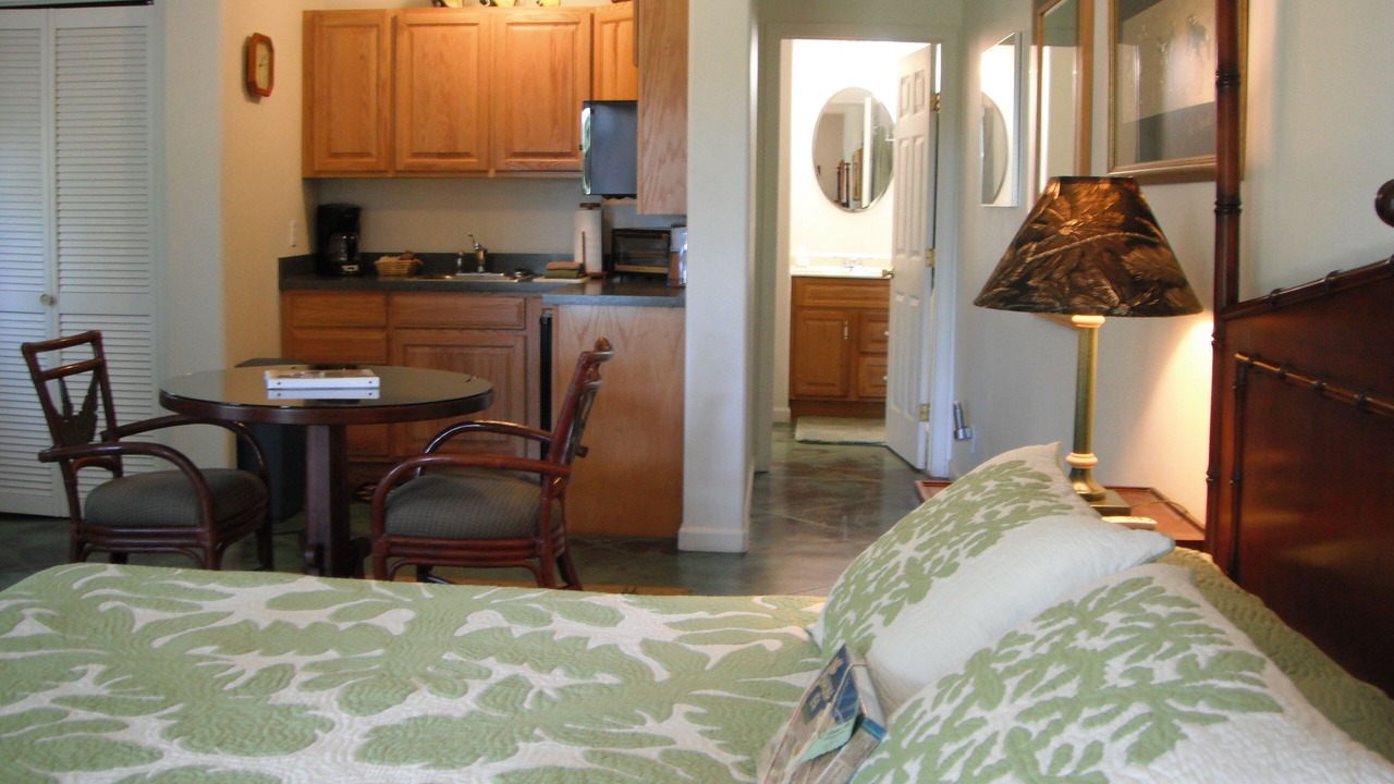 Photo of Bedroom in Poipu