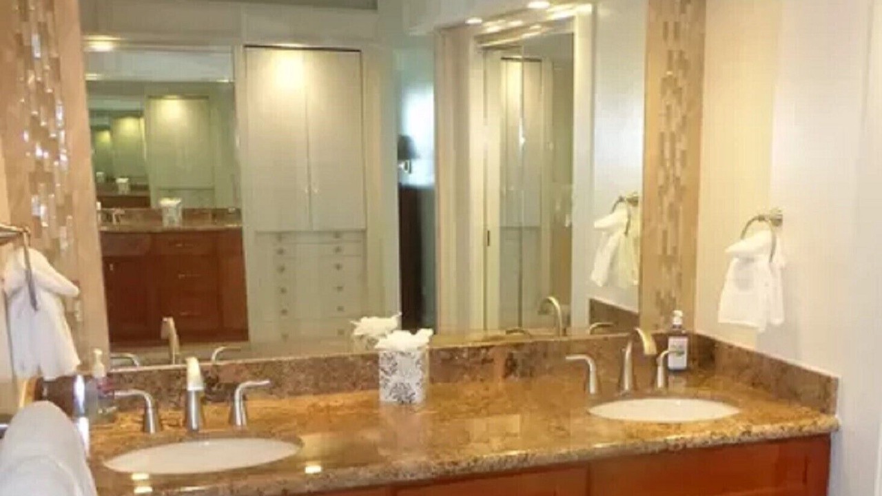 Photo of Bathroom in Kaanapali