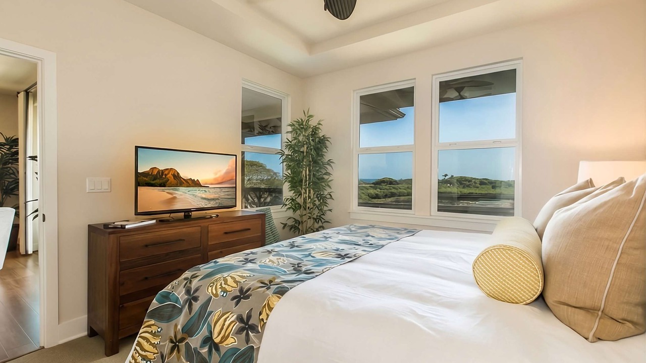 Photo of Bedroom in Poipu