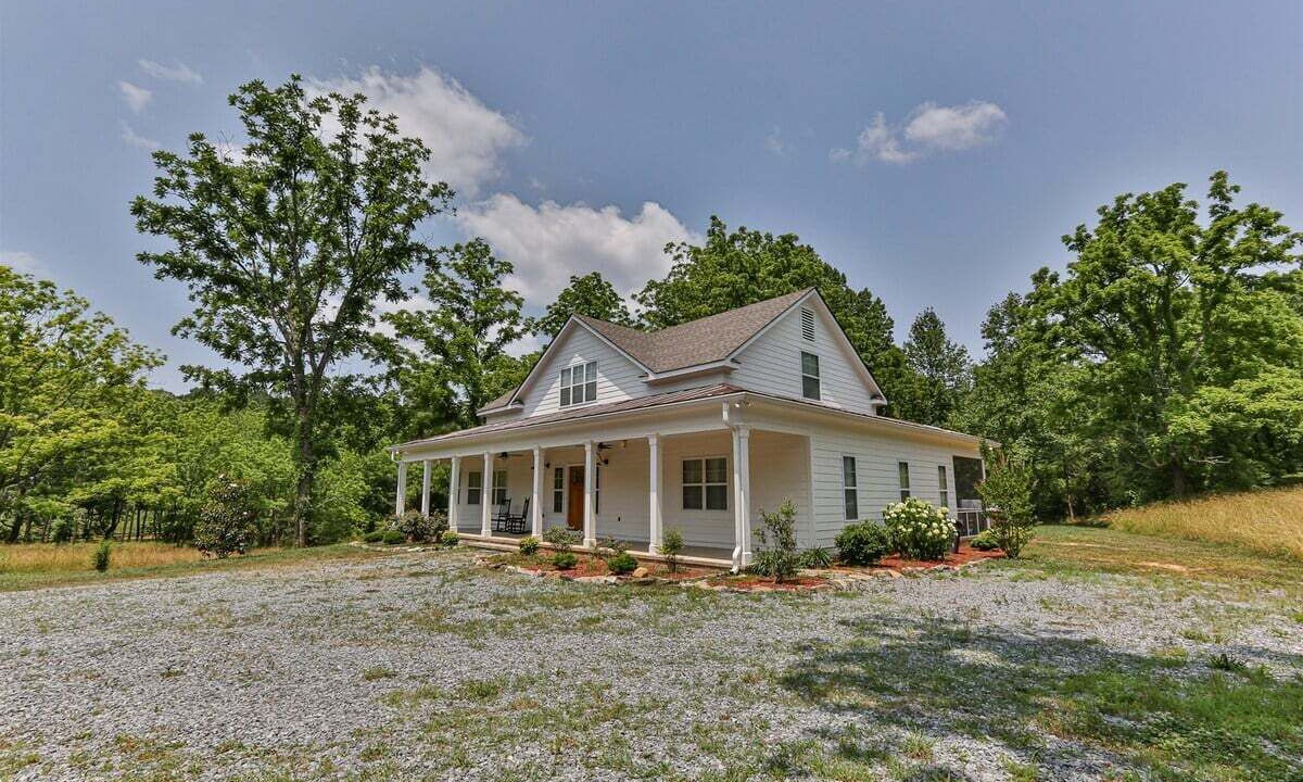 Photo of Others in Ellijay