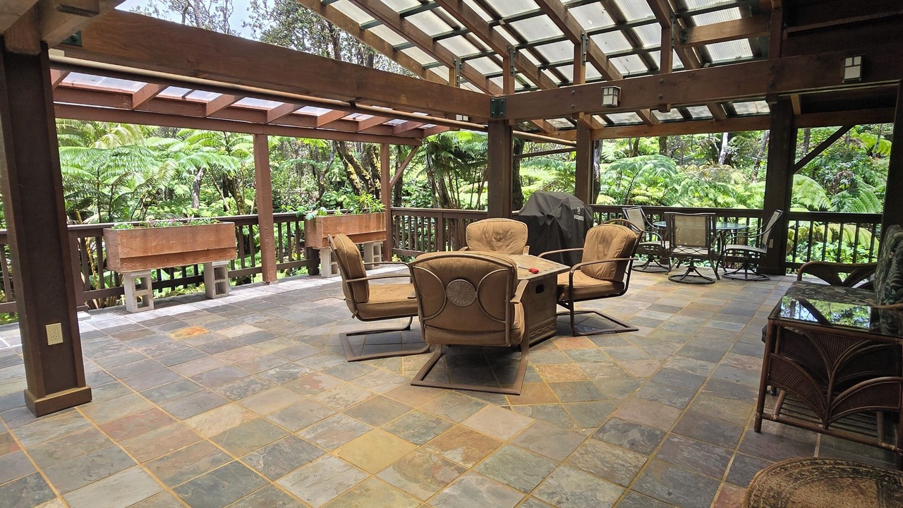 Photo of Patio Balcony in Volcano