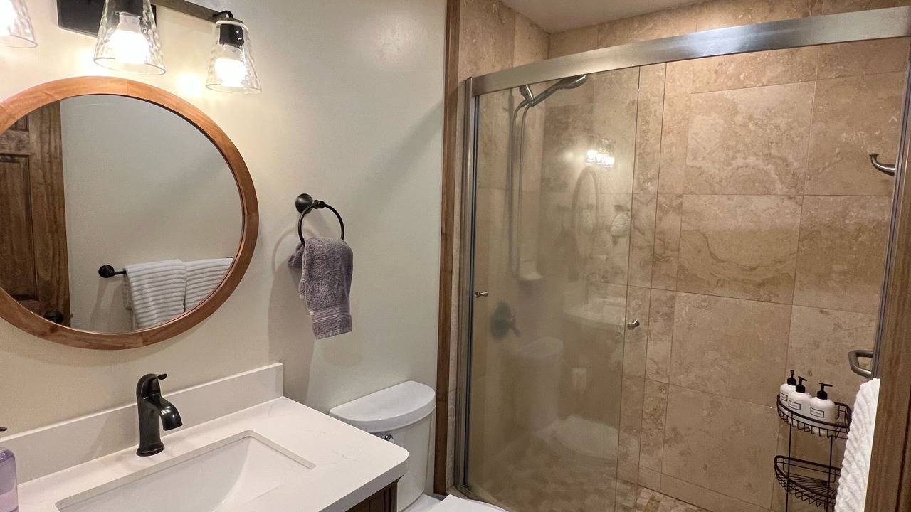 Photo of Bathroom in Kahuku