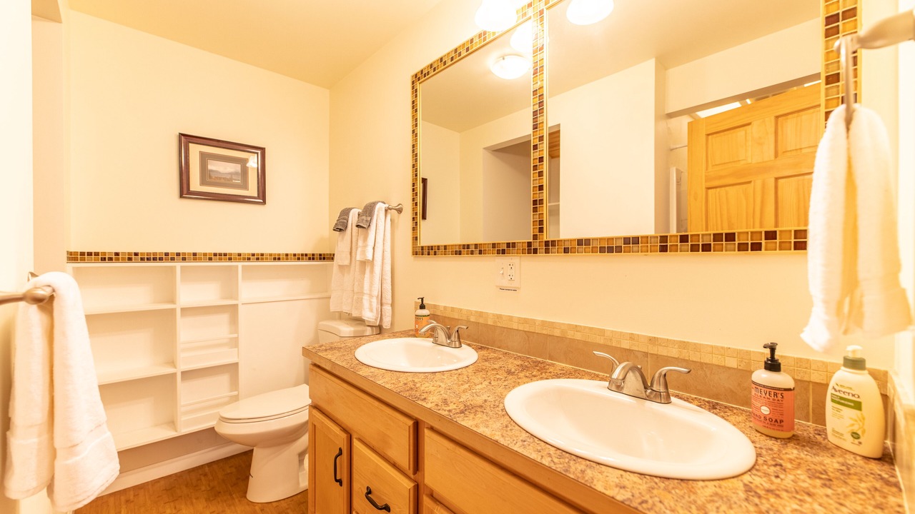 Photo of Bathroom in Kachemak