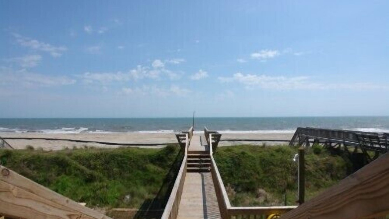 Photo of Others in Holden Beach