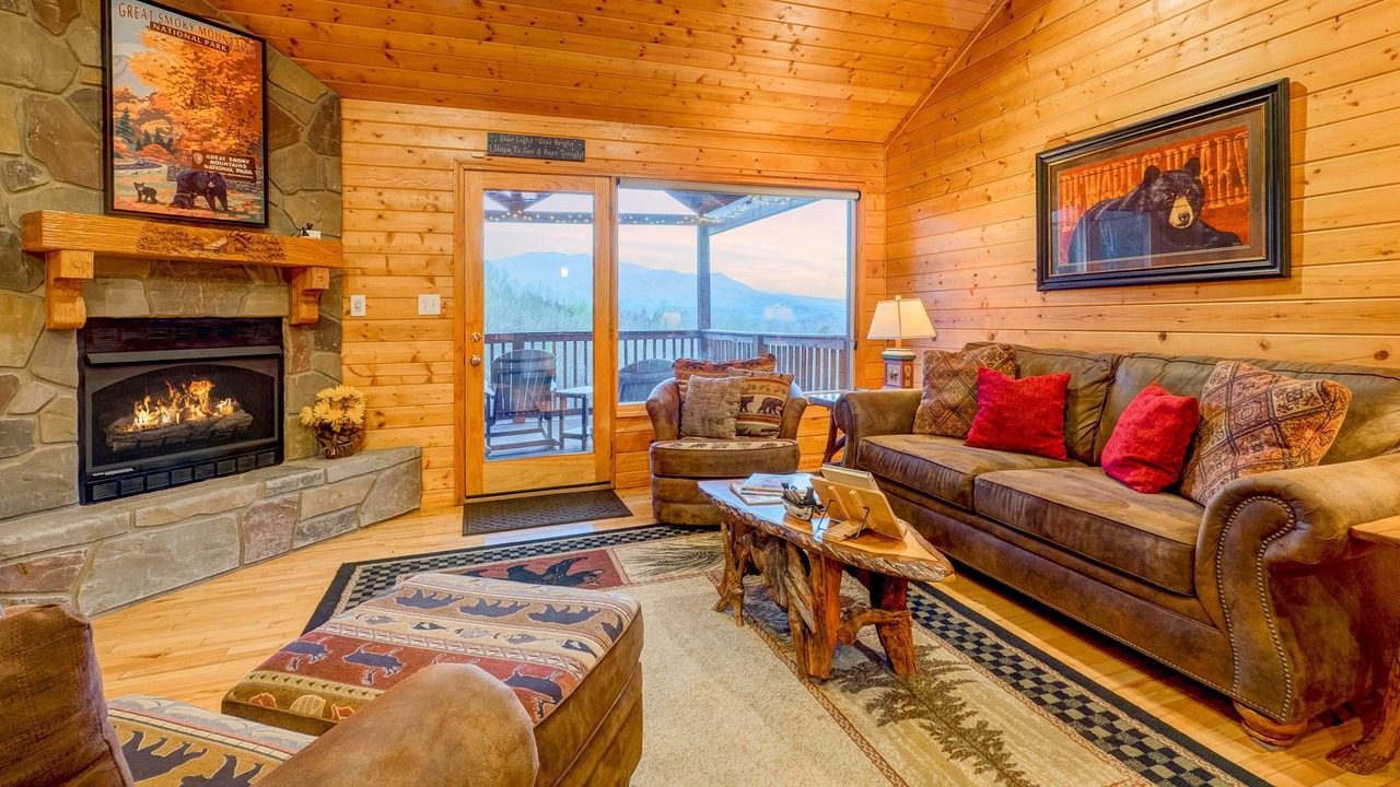 Photo of Livingroom in Gatlinburg