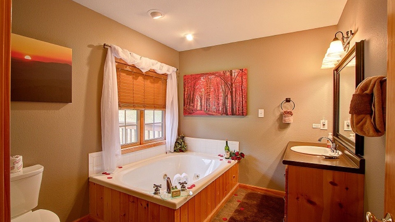 Photo of Bathroom in Gatlinburg