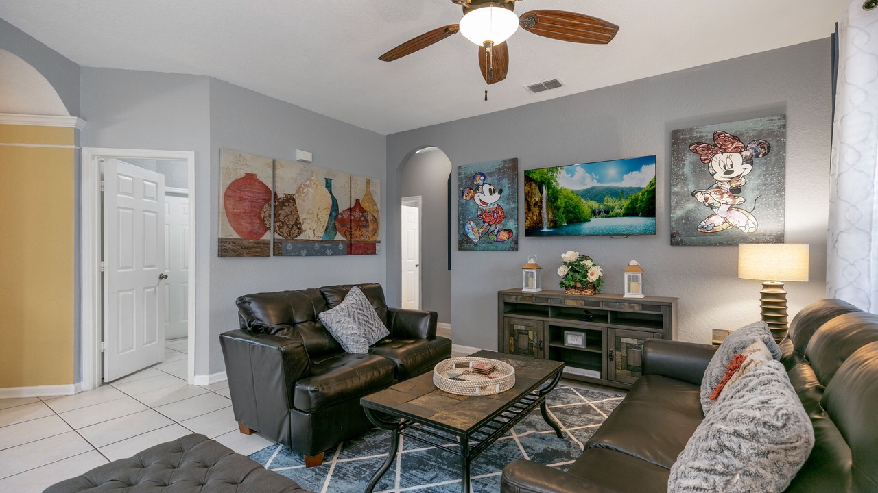 Photo of Outdoor in Windsor Hills
