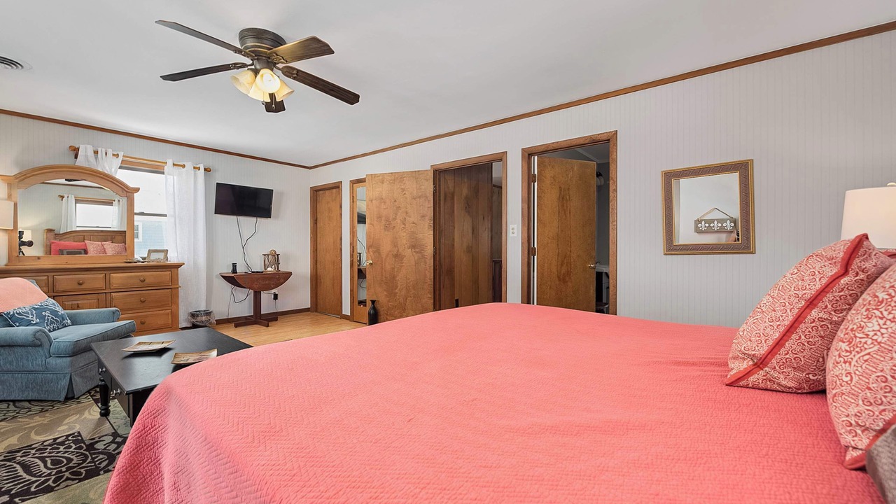 Photo of Bedroom in South Nags Head