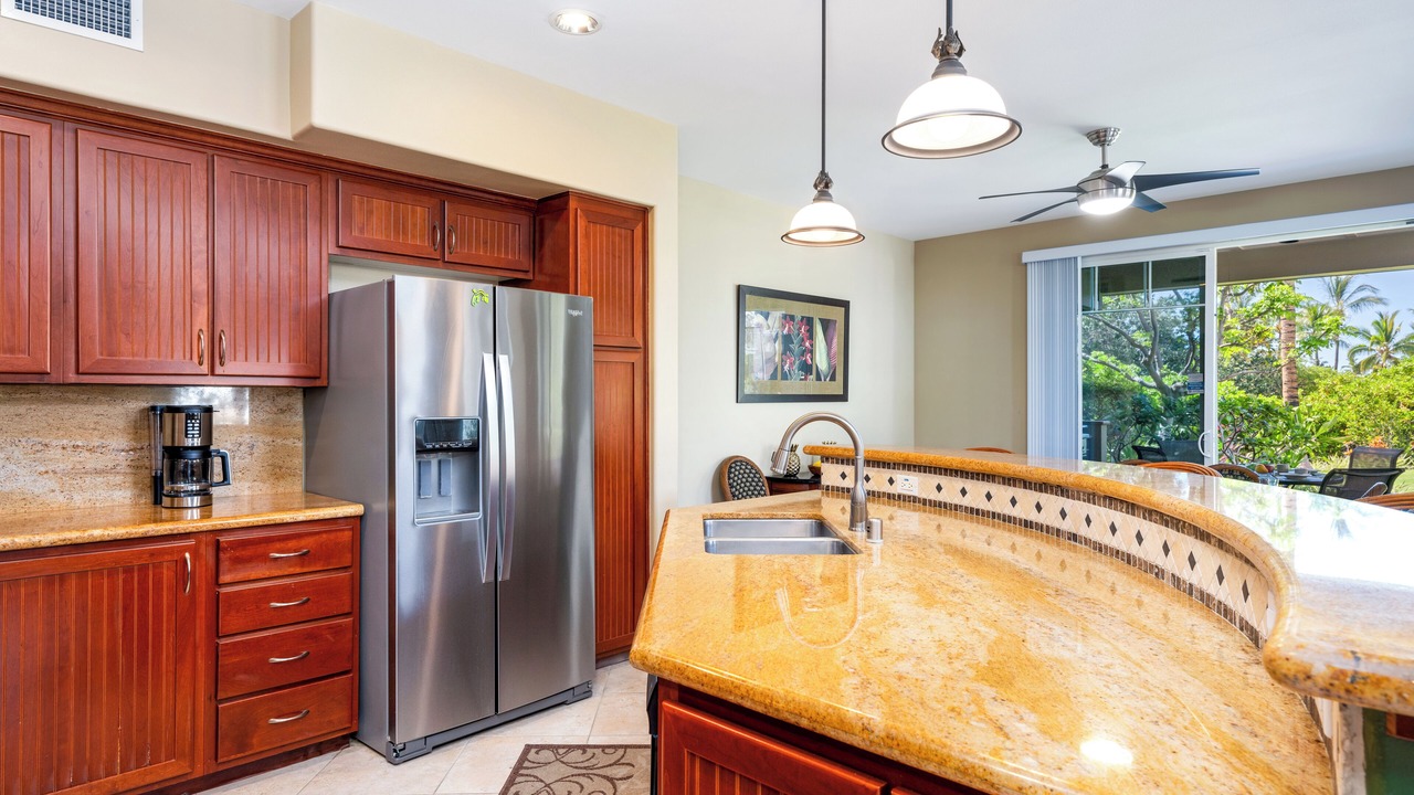 Photo of Kitchen in Waikoloa