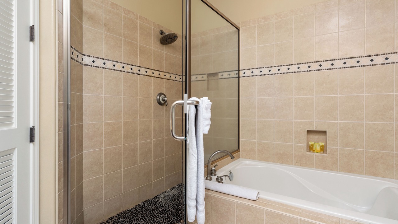 Photo of Bathroom in Waikoloa