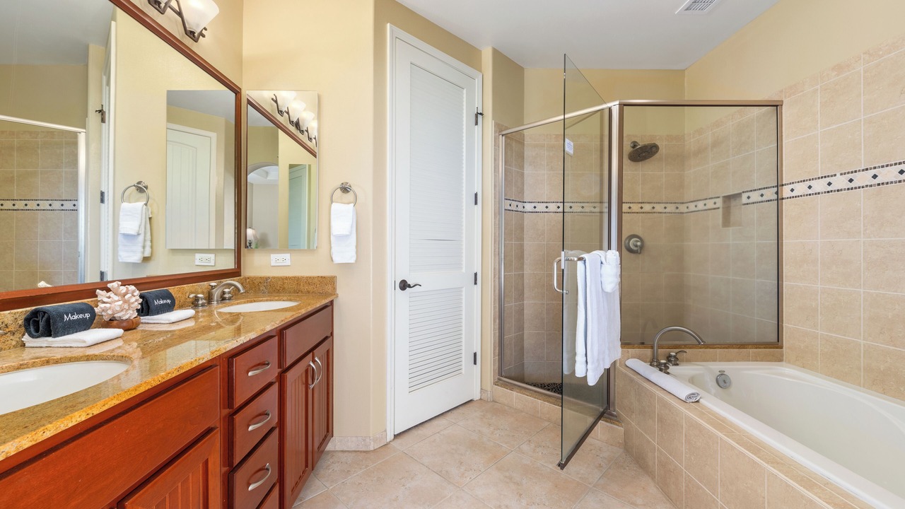 Photo of Bathroom in Waikoloa