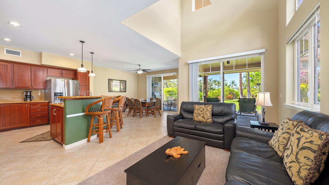 Photo of Livingroom in Waikoloa