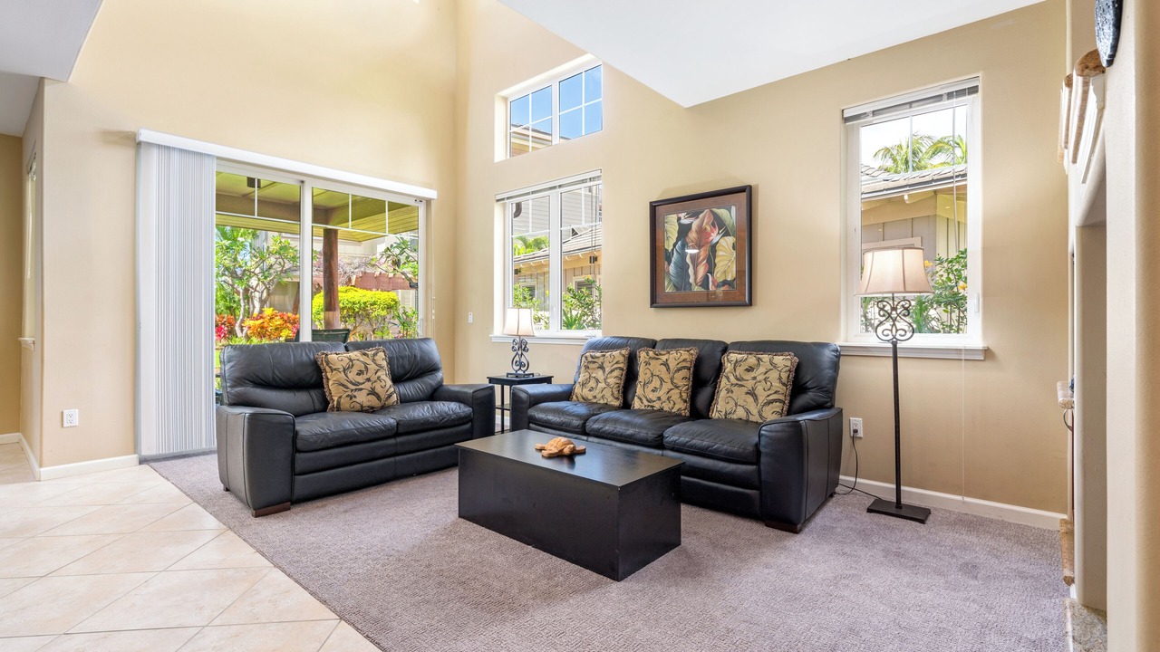 Photo of Livingroom in Waikoloa