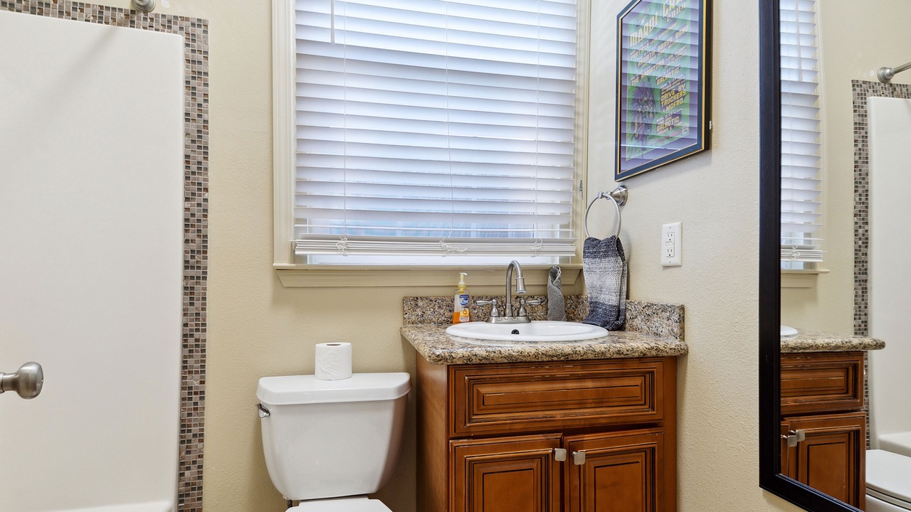 Photo of Bathroom in East Riverside
