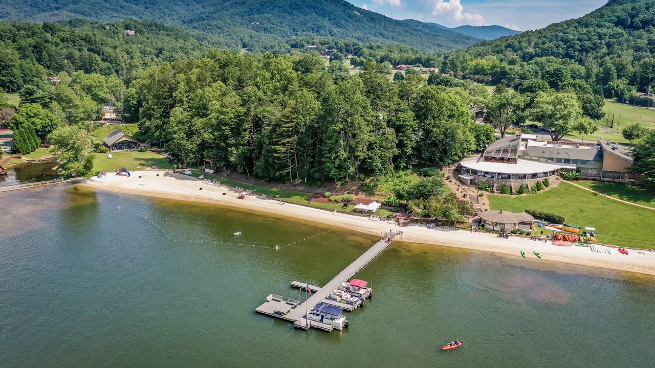 Photo of Outdoor in Lake Lure