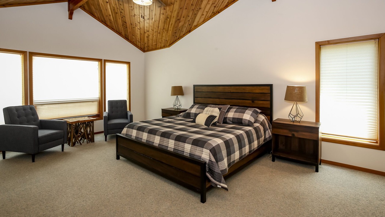 Photo of Bedroom in Lake Lure