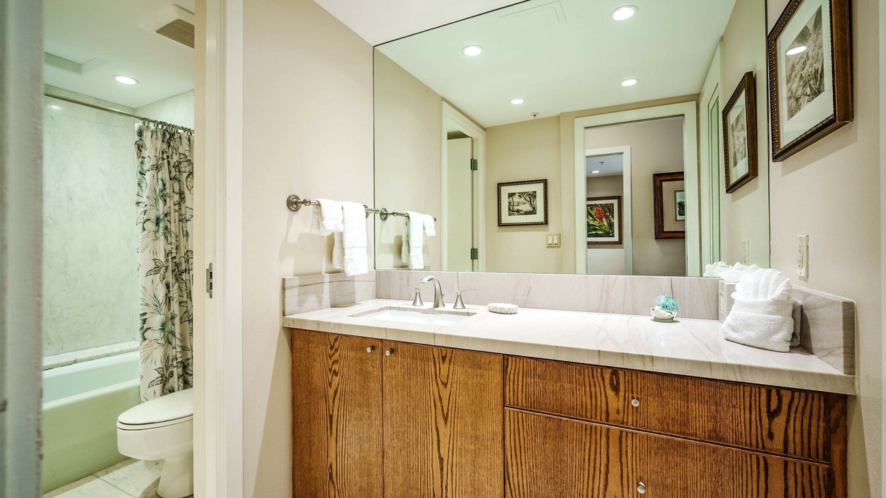 Photo of Bathroom in Kaanapali