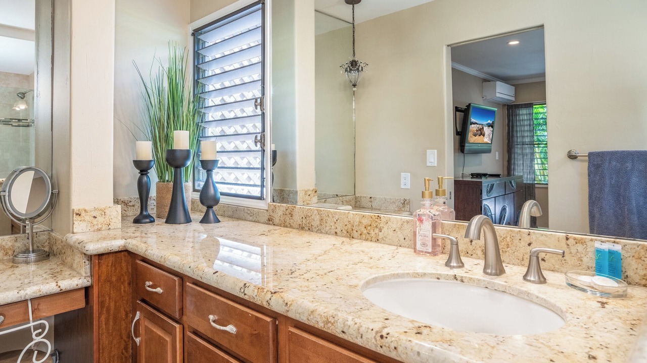 Photo of Bathroom in Wailea