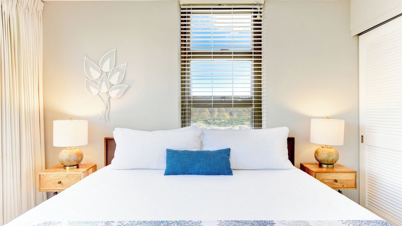 Photo of Bedroom in Waikiki