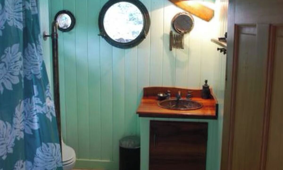 Photo of Bathroom in Pauwela
