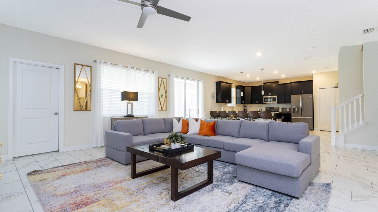 Photo of Livingroom in Davenport