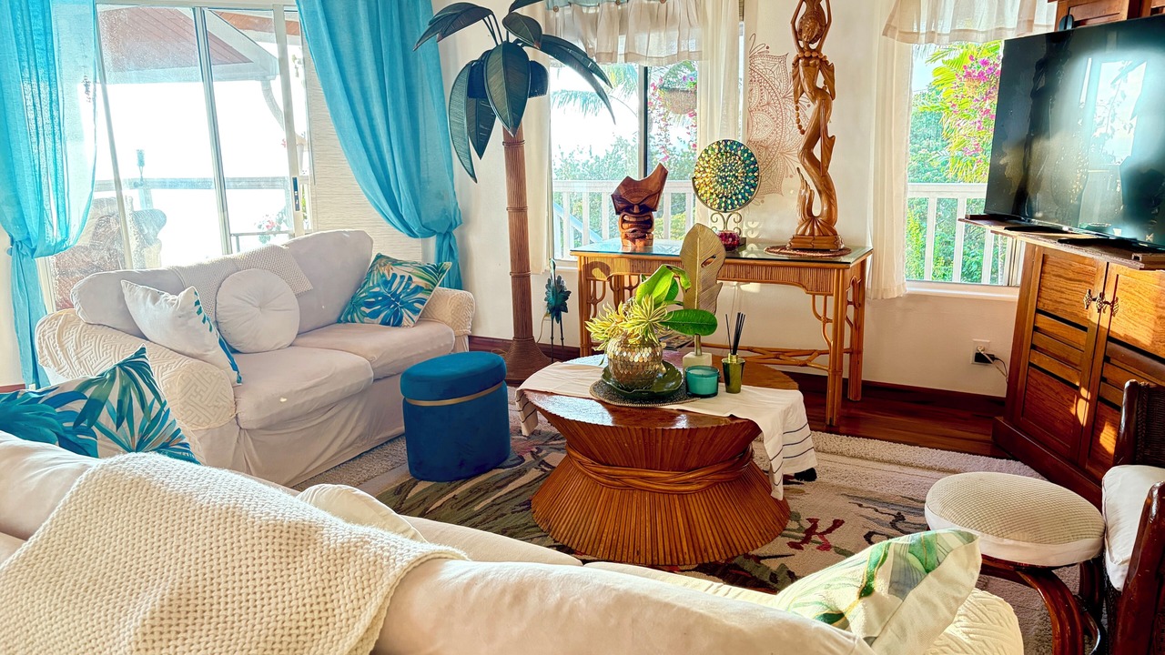 Photo of Livingroom in Kona Paradise