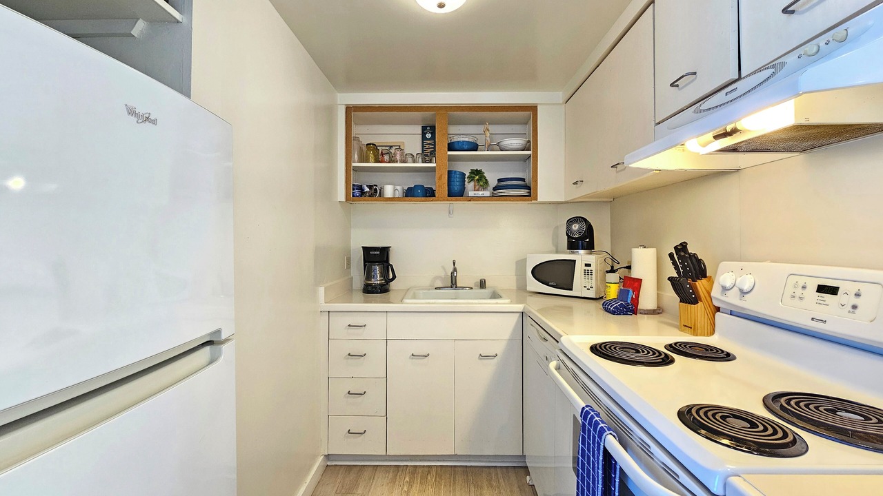 Photo of Kitchen in Diamond Head - Kapahulu - St. Louis