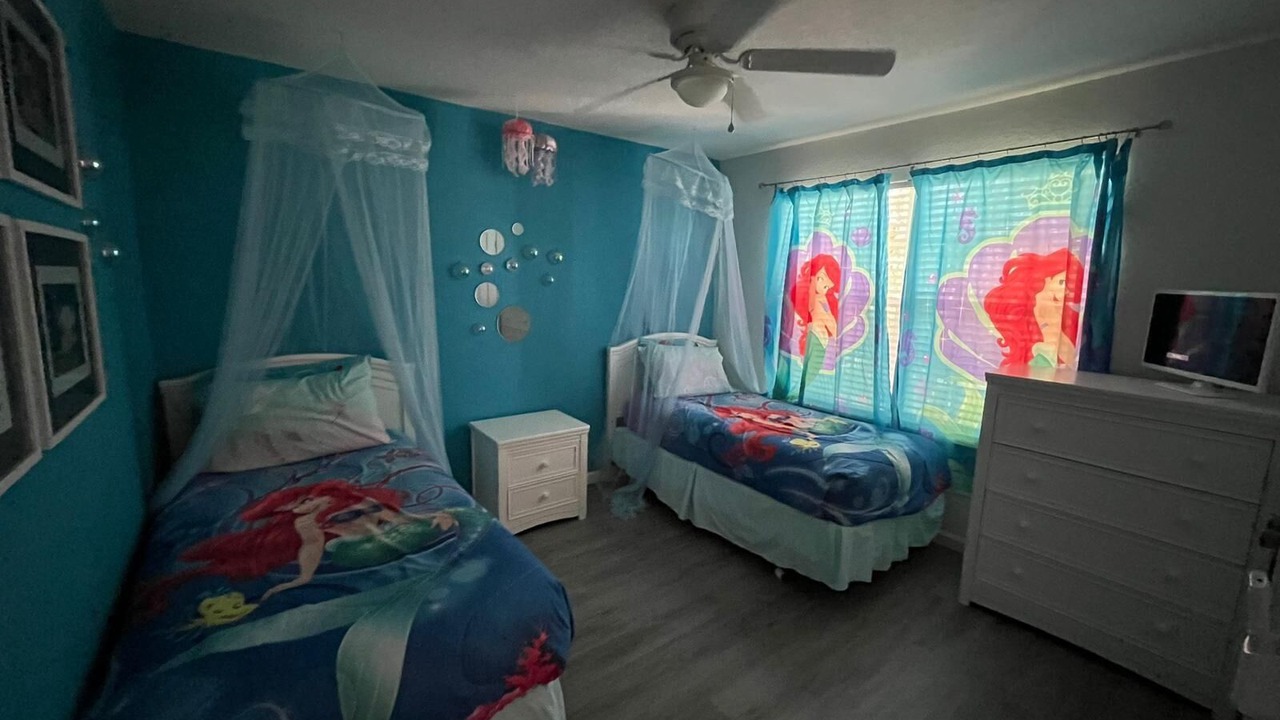 Photo of Bedroom in Windsor Hills