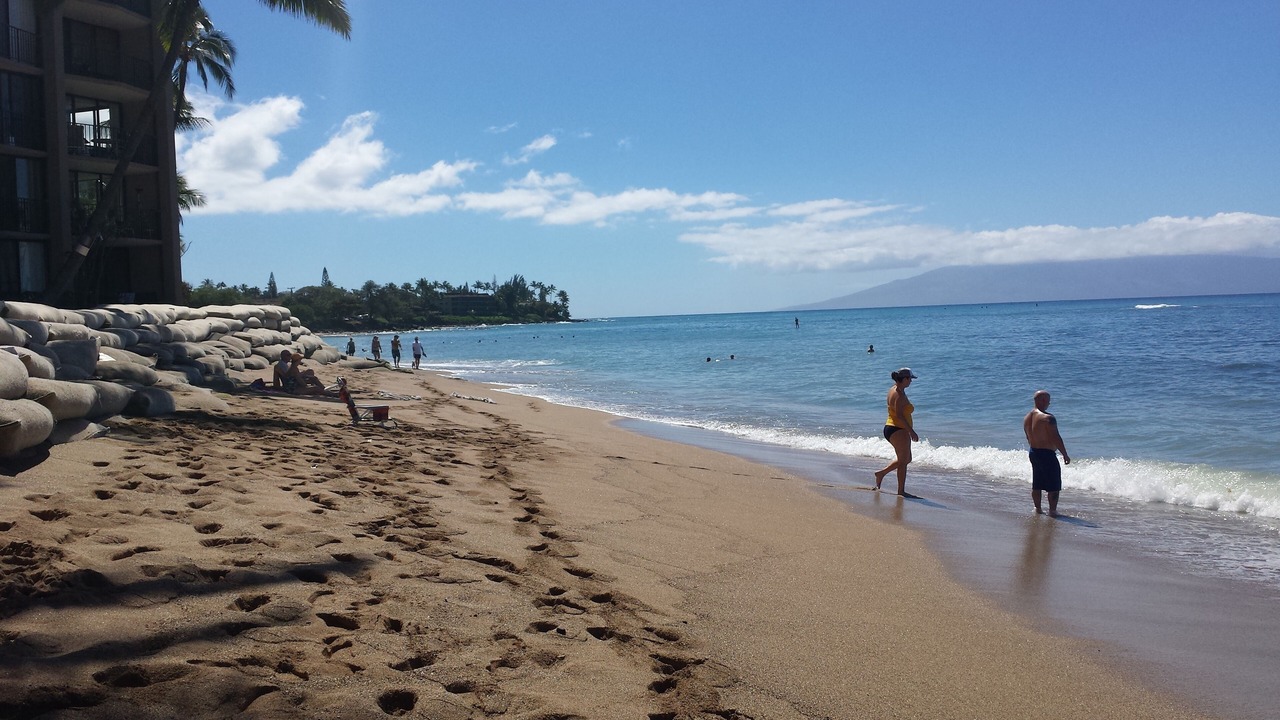 Photo of Others in Kahana