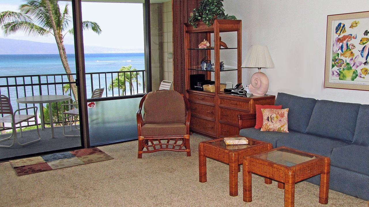 Photo of Others in Kahana