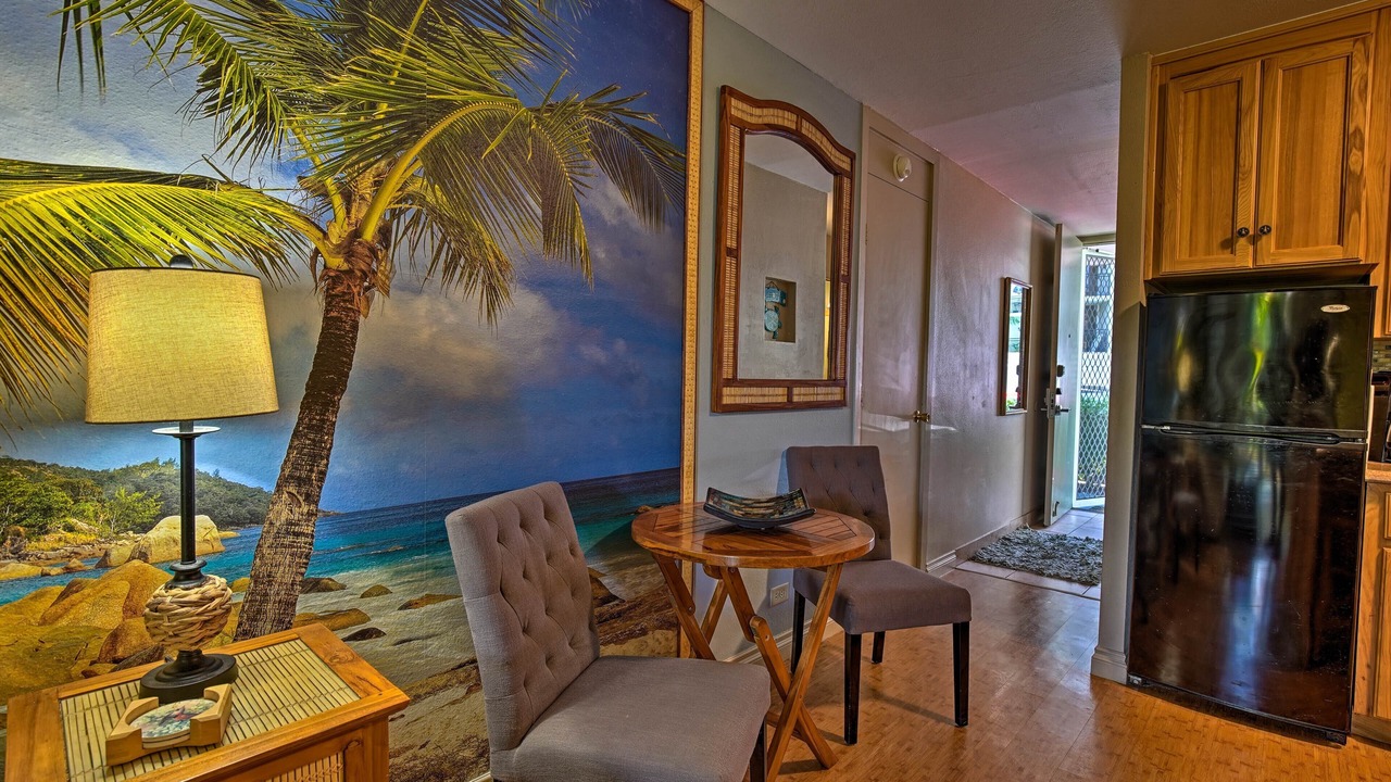 Photo of Others in Historic Kailua Village
