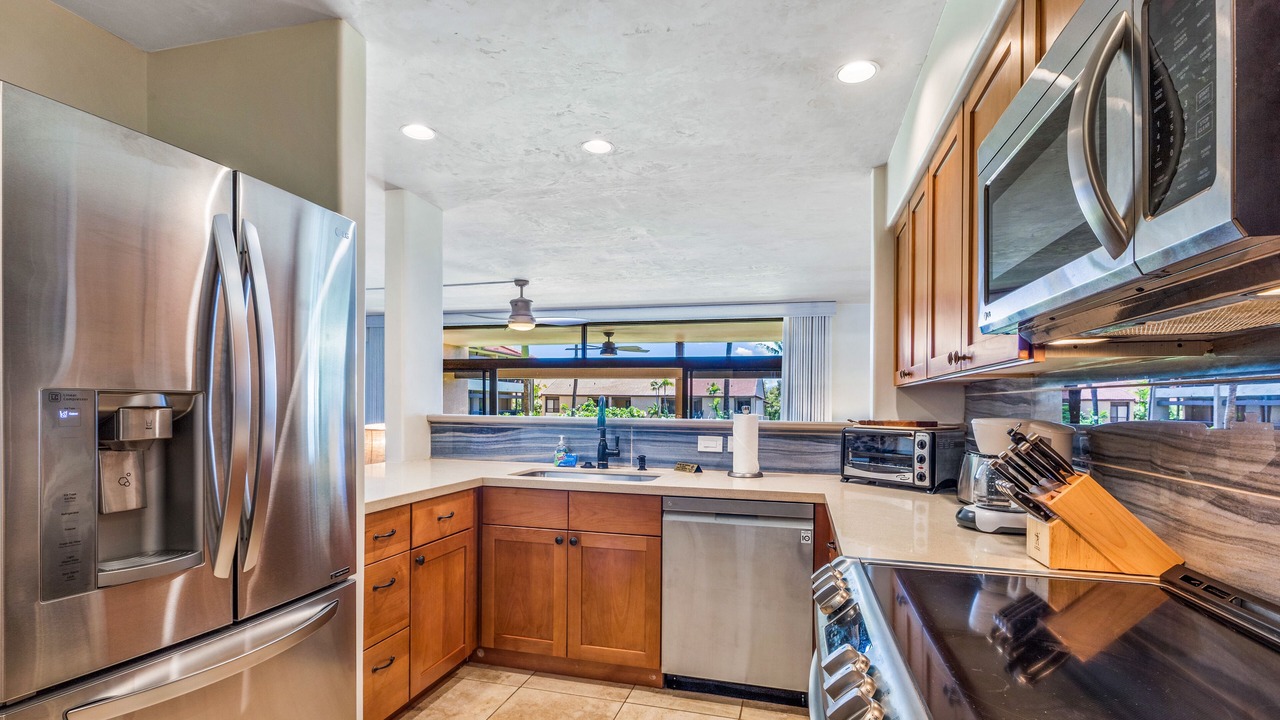 Photo of Kitchen in Kaanapali