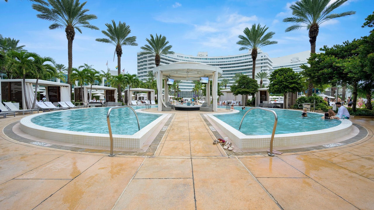 Photo of Outdoor in Mid Beach