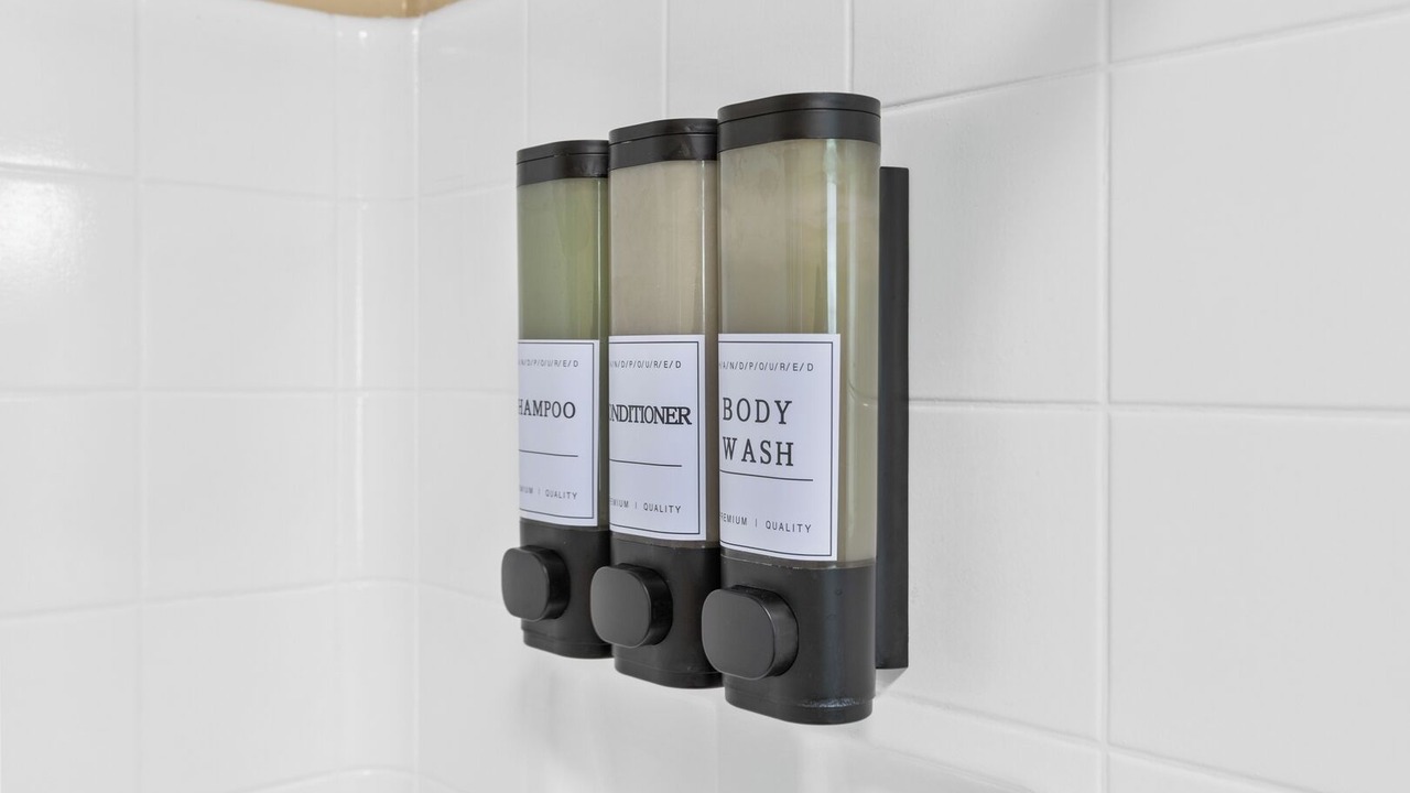 Photo of Bathroom in Keaukaha