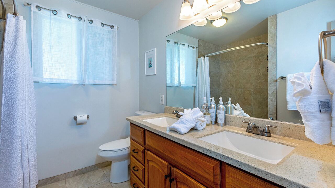 Photo of Bathroom in Kihei