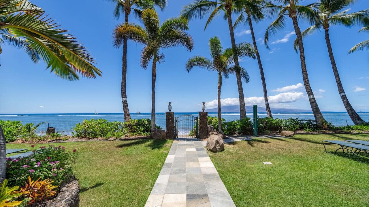 Photo of Outdoor in Historic Lahaina Front Street