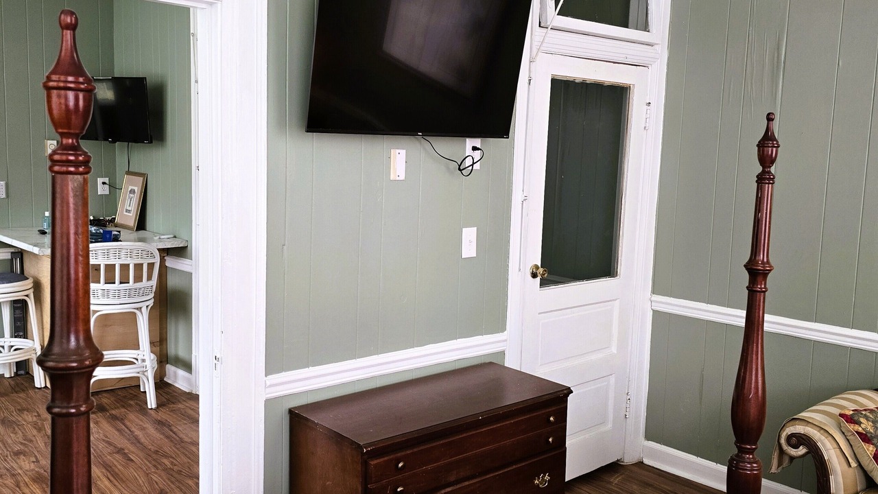 Photo of Bedroom in Robersonville