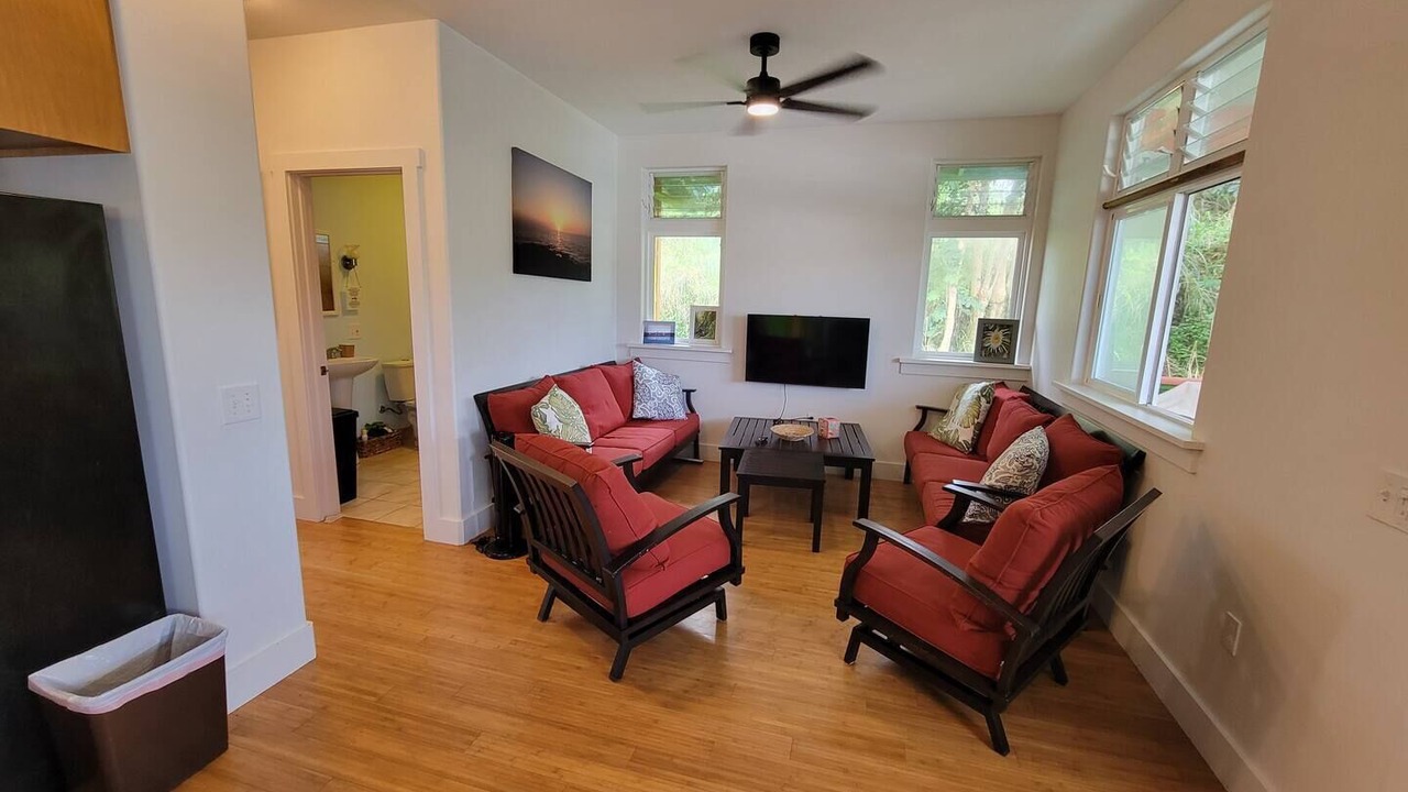 Photo of Livingroom in Kapaau