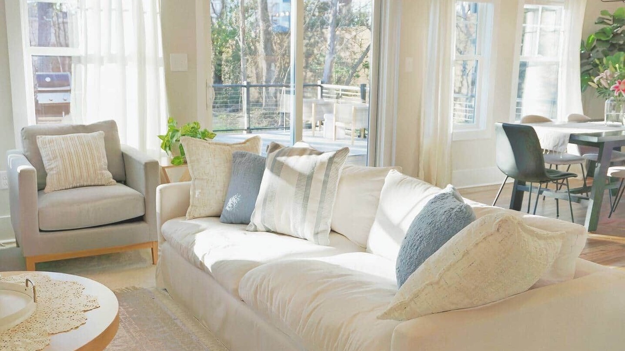 Photo of Livingroom in Huntersville