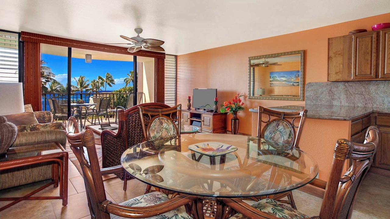 Photo of Livingroom in Poipu