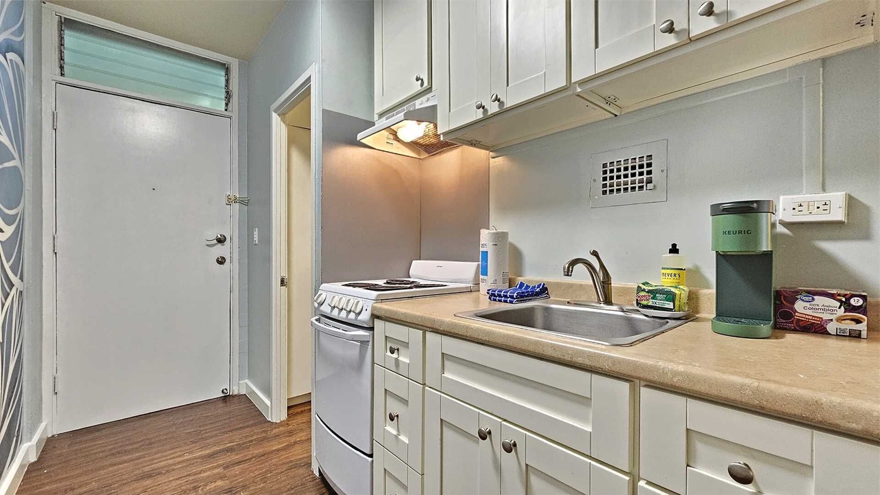 Photo of Kitchen in Waikiki