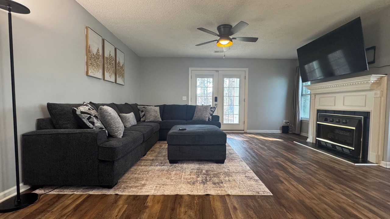 Photo of Livingroom in Greenville