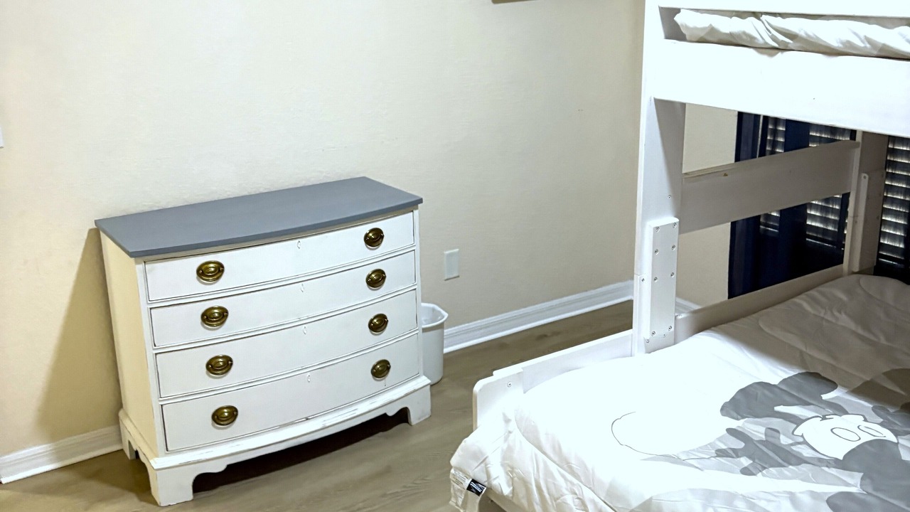 Photo of Bedroom in Bahama Bay