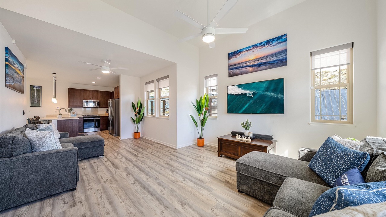 Photo of Livingroom in Makaha Valley