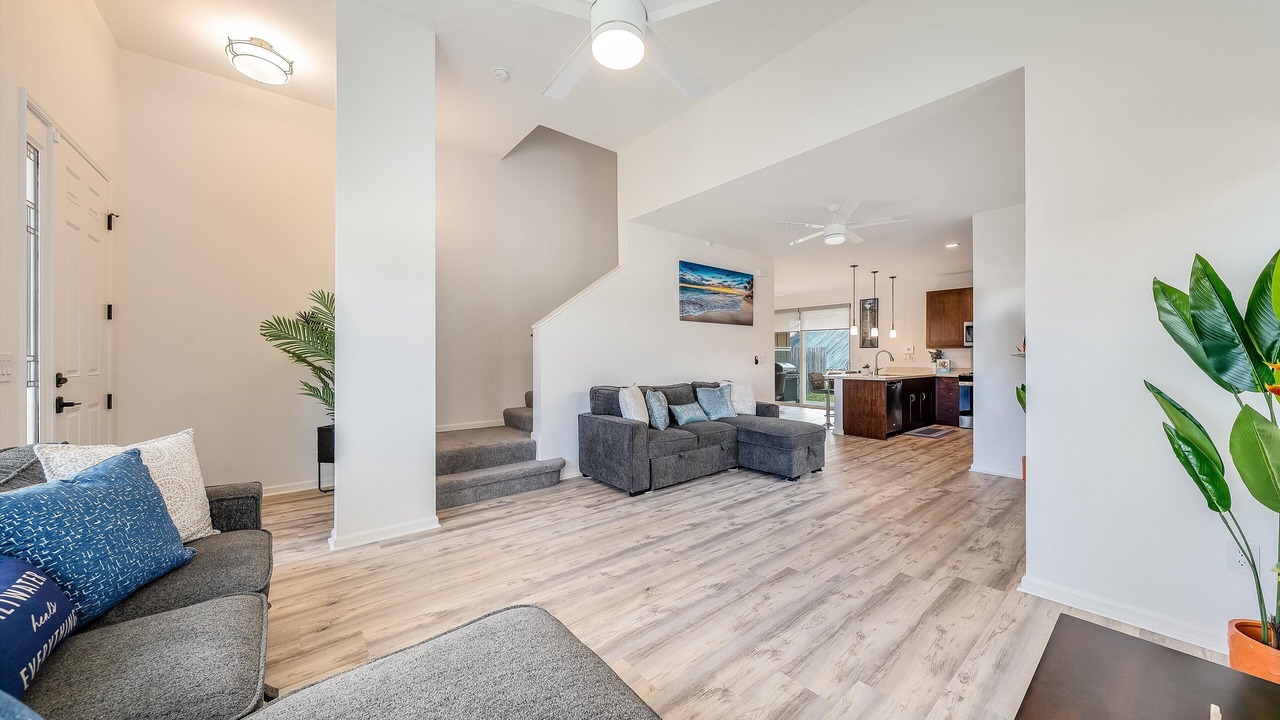 Photo of Livingroom in Makaha Valley